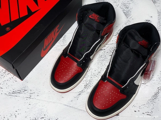 Jordan 555088-610 1 Bred Toe Retro High OG Air 0818